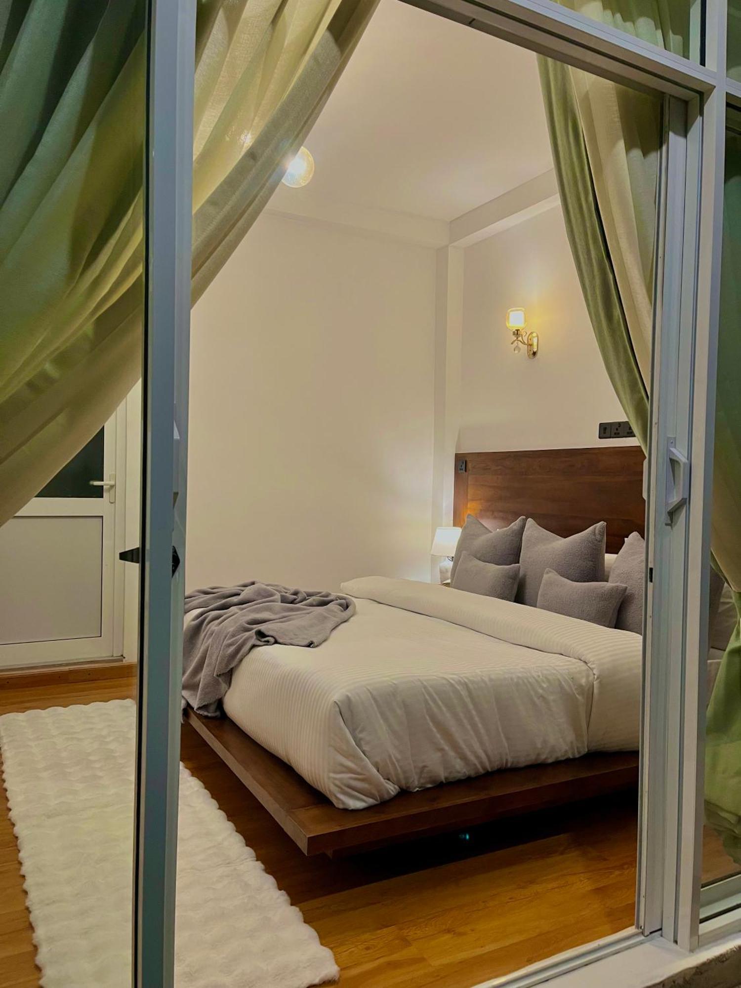 Seeming Lodge นูวาราเอลิยา ภายนอก รูปภาพ