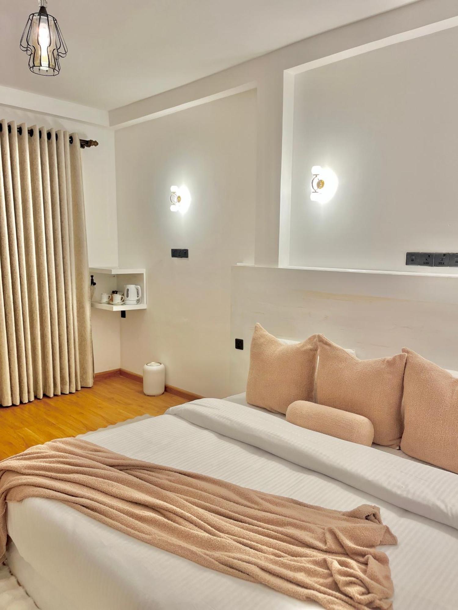 Seeming Lodge นูวาราเอลิยา ภายนอก รูปภาพ